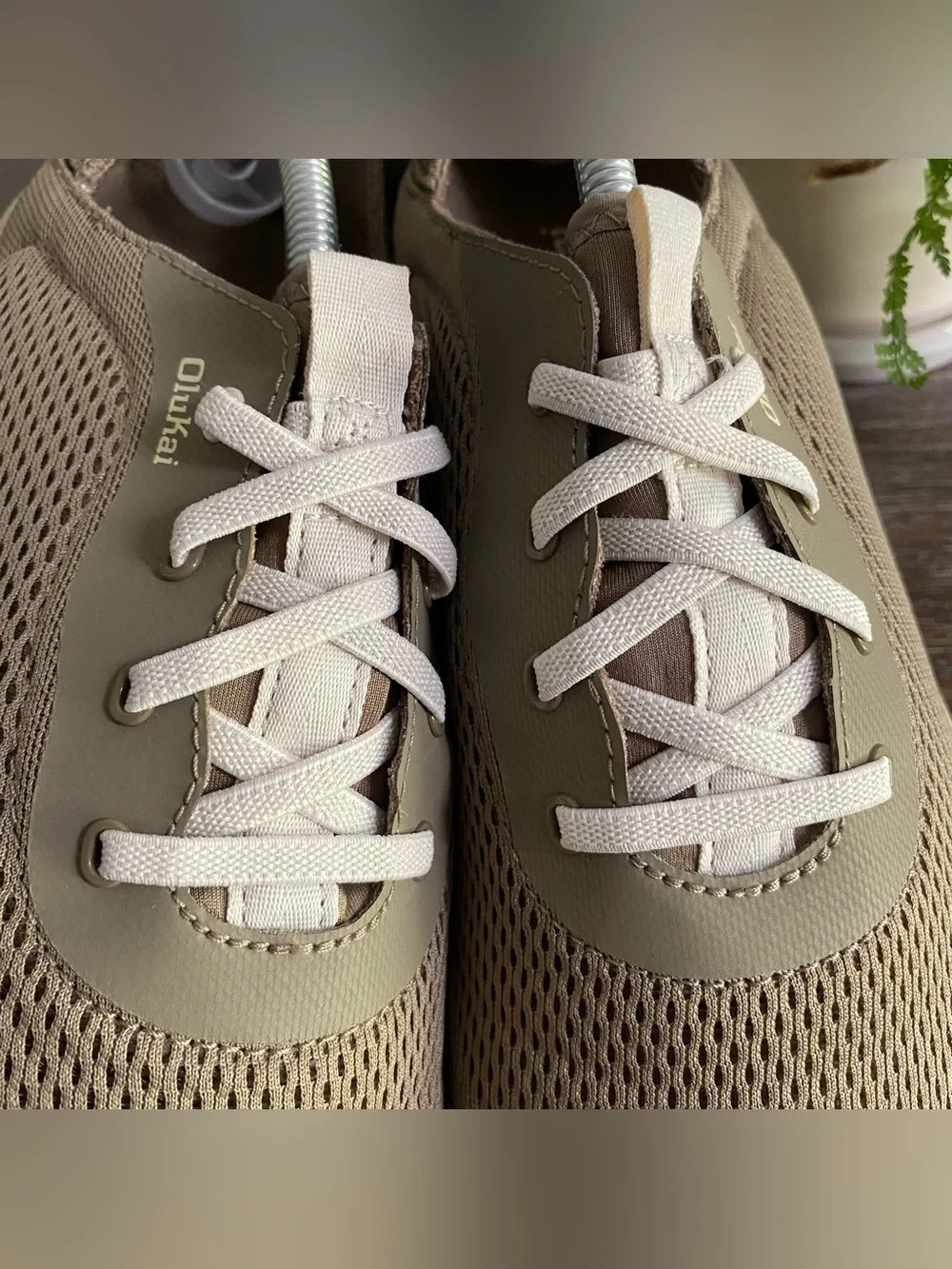 OluKai Moku Pae Boat Shoes Casual Neutral Sneakers Lace Up Mens 10.5 Clay Tapa